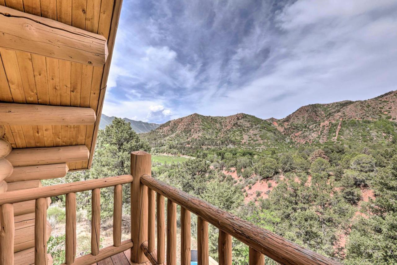 Spacious Mountain Retreat With Deck Hike And Explore! Vila Glenwood Springs Exterior foto